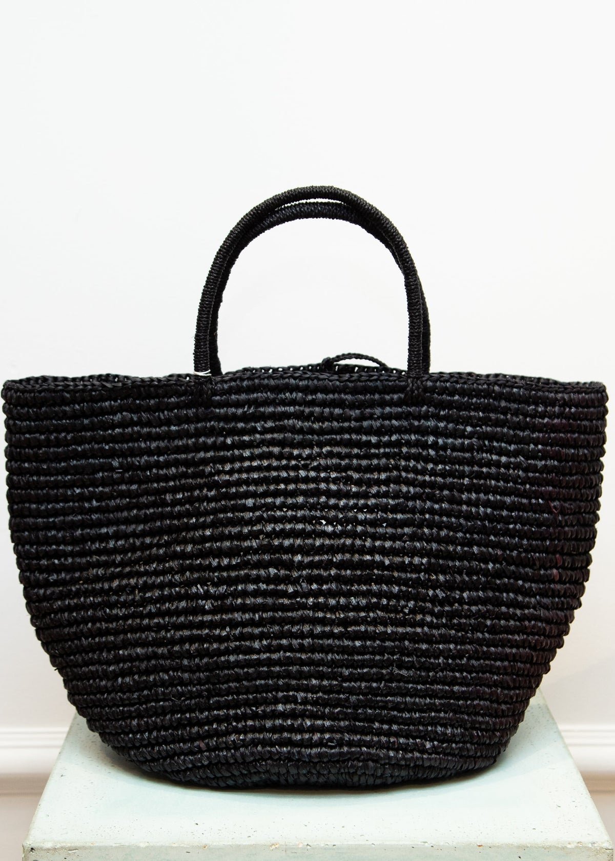 Sensi Studio Black Maxi Woven Straw Tote