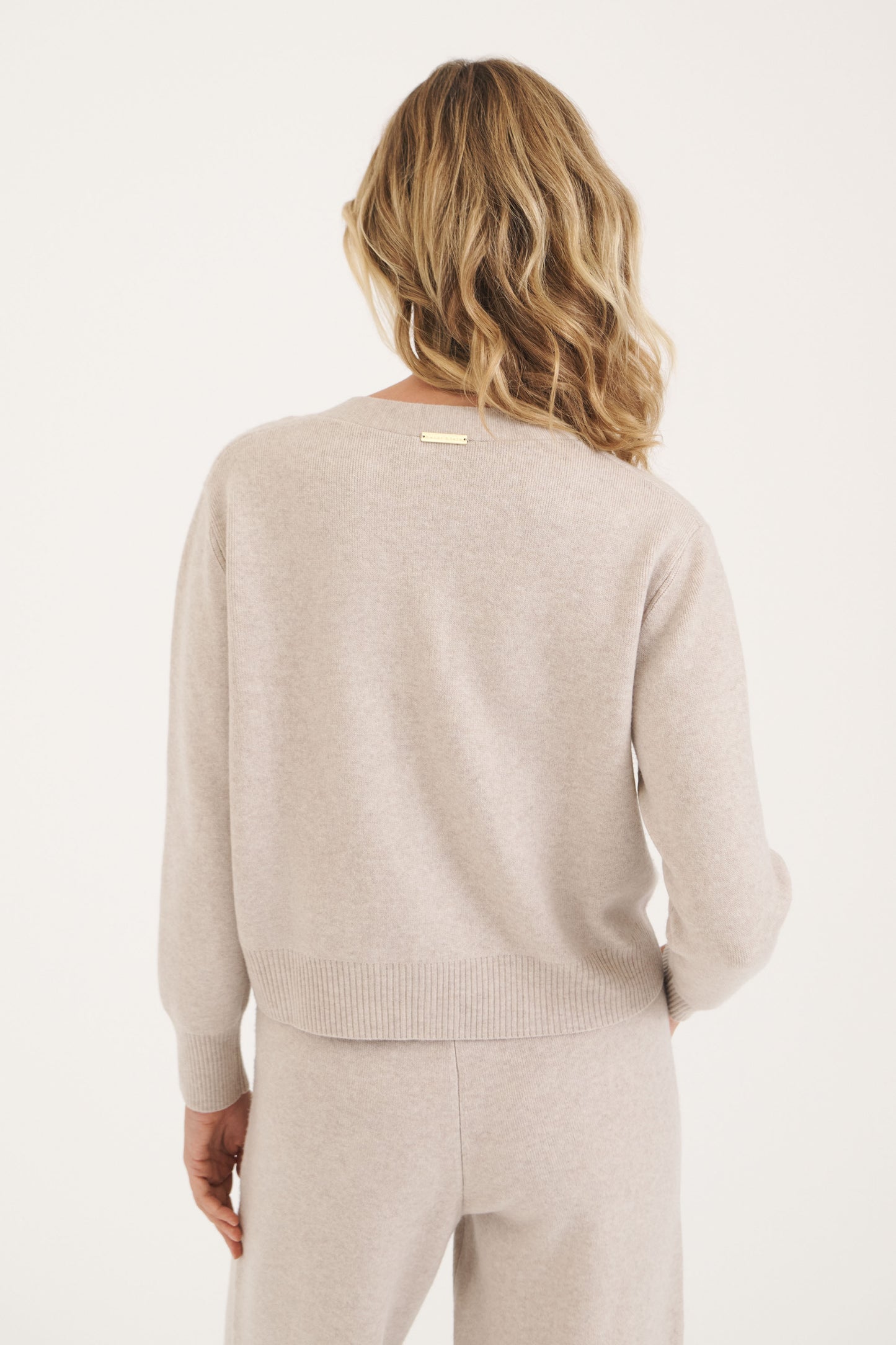 Oatmeal Whistler Milano Knit Cardigan