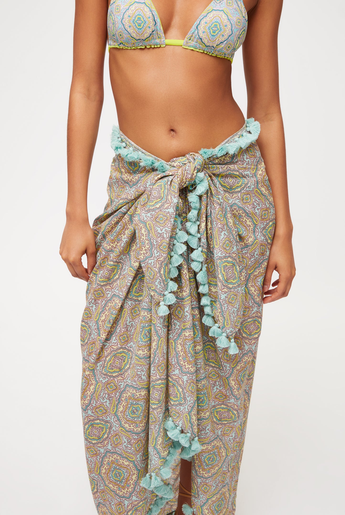 Hacienda Tassel Trim Sarong