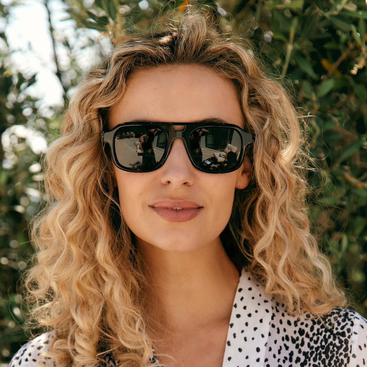Sunday Somewhere Lotus Black Sunglasses